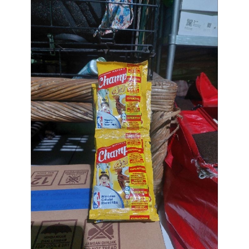 

champion cokelat