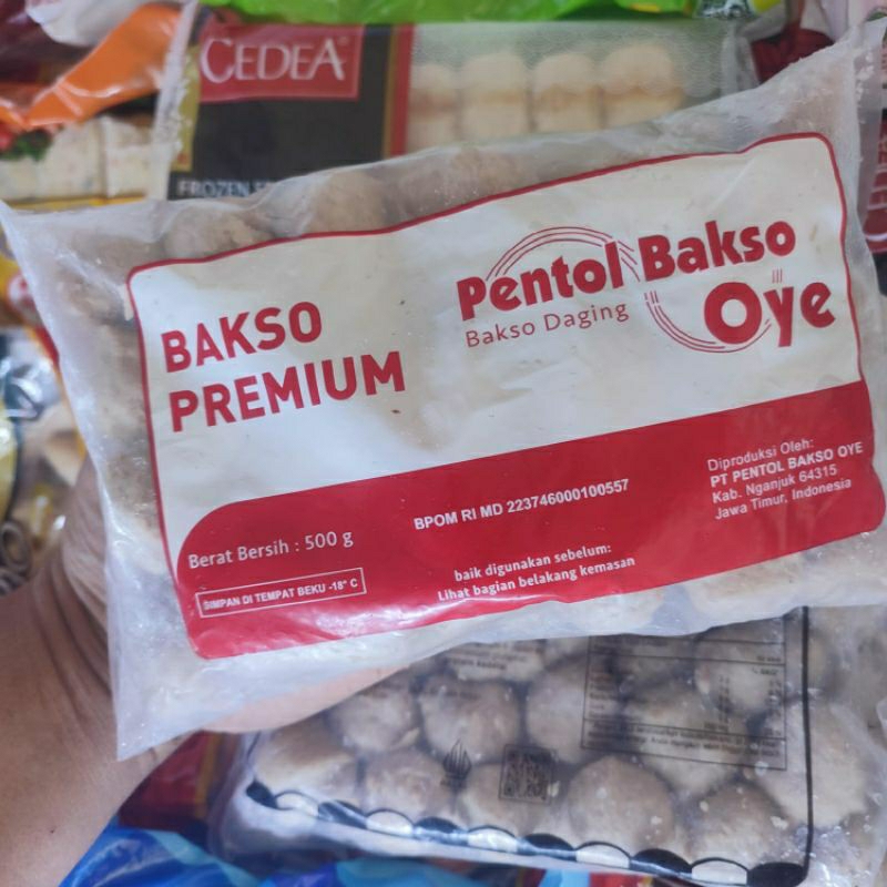 

pentol bakso premium oye 500gr isi 50/oye pentol bakso sapi