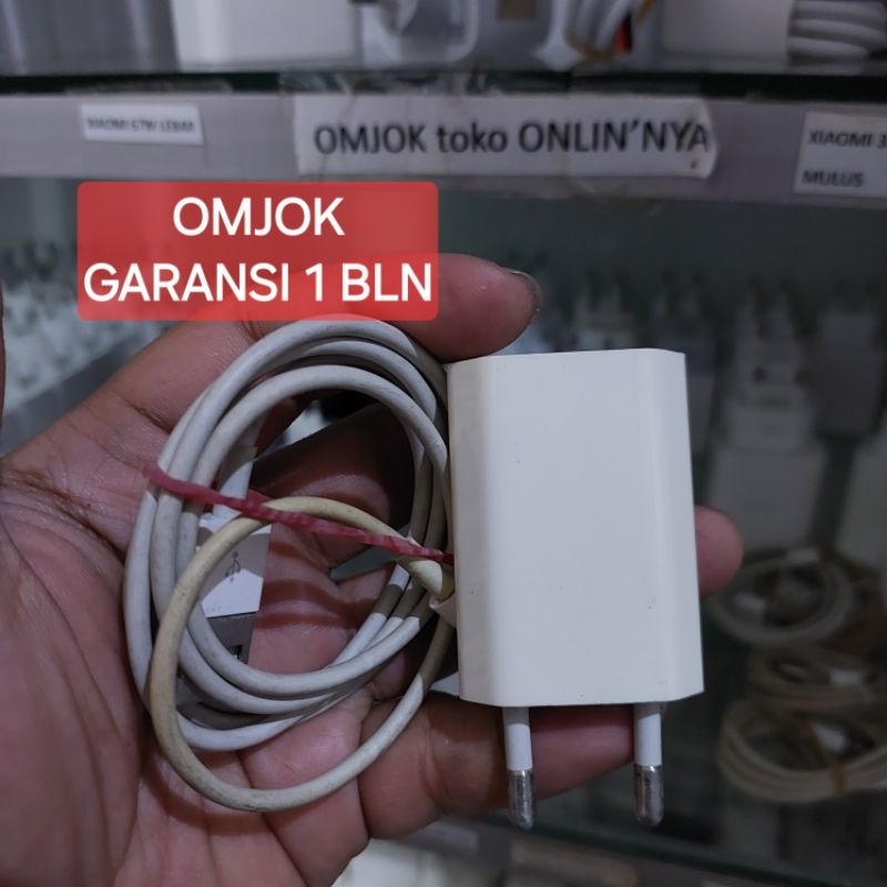 Charger iphone 5Watt Original 1000% 1A bawaan bekas fisik 80%