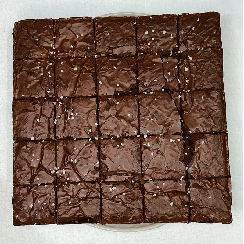 

Classic Fudgy Brownies size 20x20