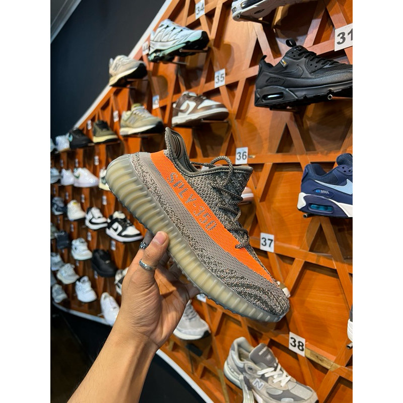 Yeezy Boost 350 V2 1.0 ‘Beluga’