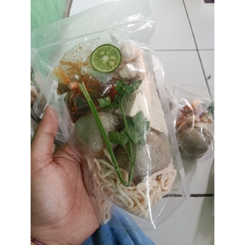 

MieJebewInstan