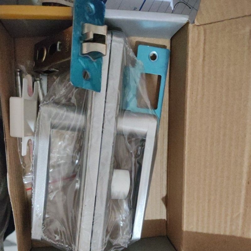 kunci pintu kamar mandi aluminium