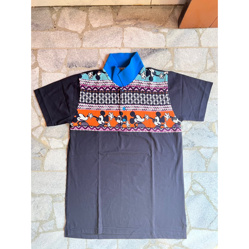 BAJU PRIA UNIQLO ORIGINAL. baju atasan pria. baju polo shirt. baju kerah PRELOVED