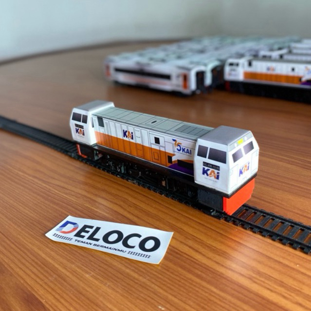 Miniatur Kereta Api Lokomotif cc206 Mesin bisa jalan ,paling murah,Mainan kereta Api Indonesia,Lokom
