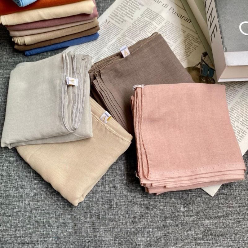 COD / Segi Empat Paris varisha / Segi Empat Polos murah/Paris varisha viral