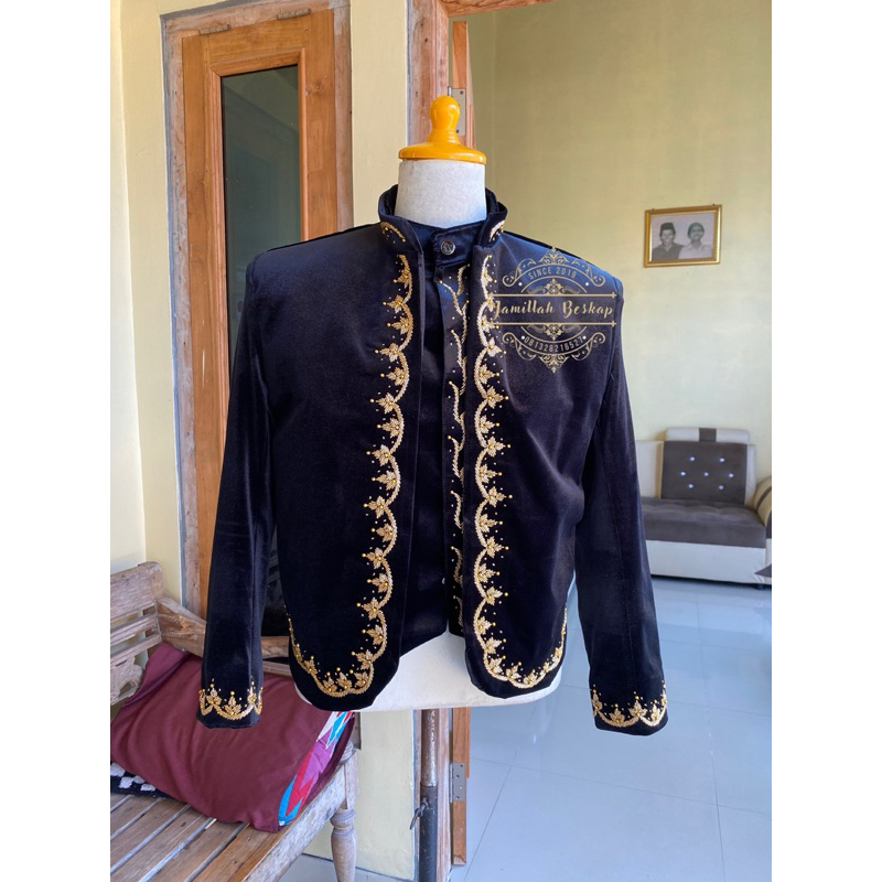 Beskap pengantin jawa || beskap pengantin bludru hitam || Beskap minimalis || Beskap jawa solo