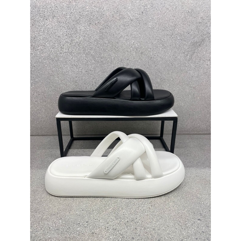 Sandal wanita Charles&Keith original
