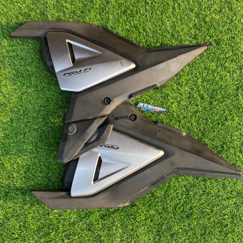 Box samping tutup aki new megapro monoshok injeksi ori copotan