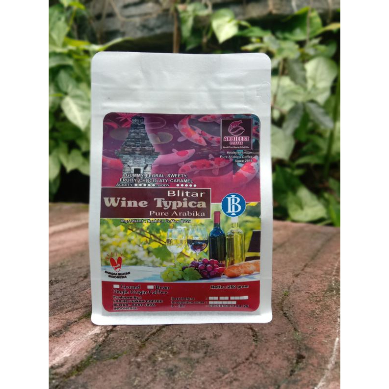 

KOPI ARABIKA TYPICA WINE 250 GRAM || ROAST BEAN || BUBUK