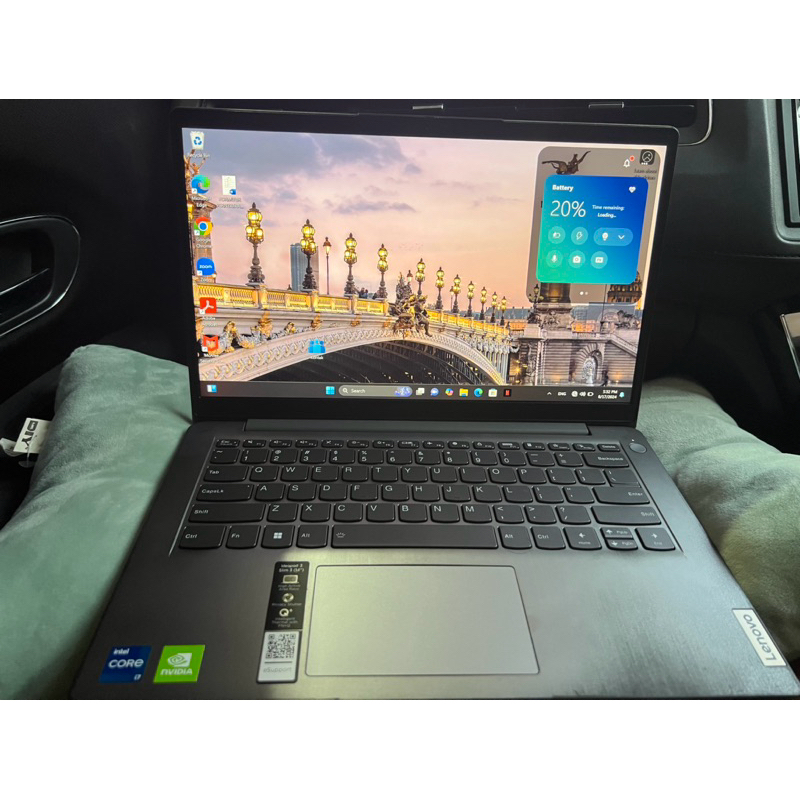 Lenovo ideapad 3- core I7 - 8GB SSD 512 GB