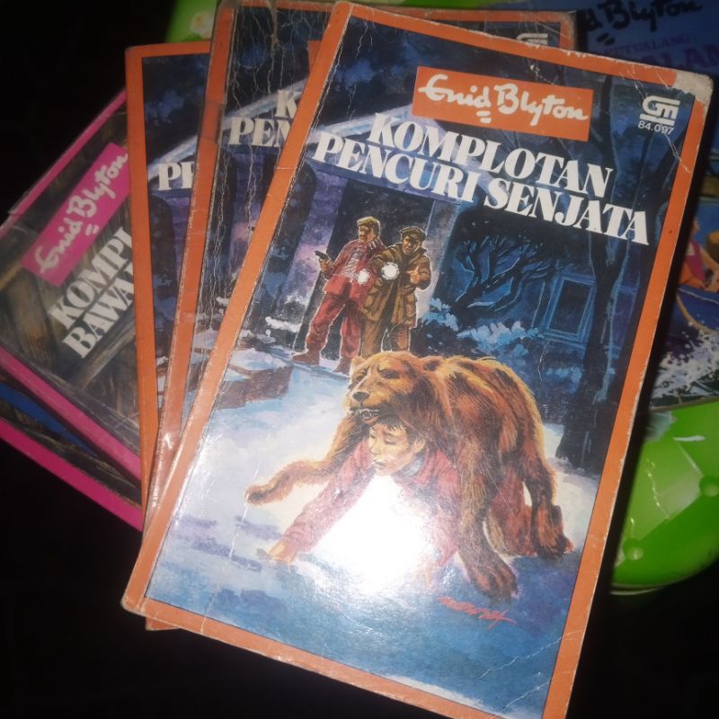 seri Komplotan & petualangan Enid Blyton @