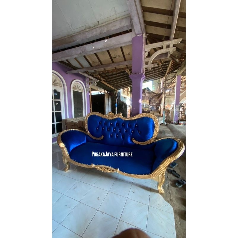 Sofa Santai Ukiran