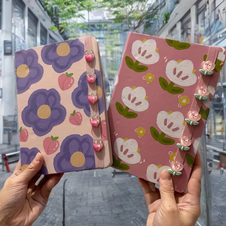 

Kirim Sekarang CHTBM MIKIREI Diary Camomile Tulip Peach Tomato Hardcover Diary Buku Note Book Planner A5 Ruled with Straps R95 Stock Banyak