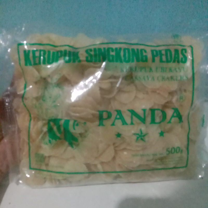 

Kerupuk Singkong Pedas PANDA 500 g Halal