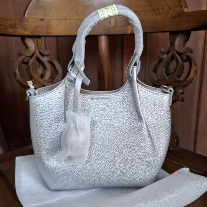 Tas mini tote brand KANGTAINA silver