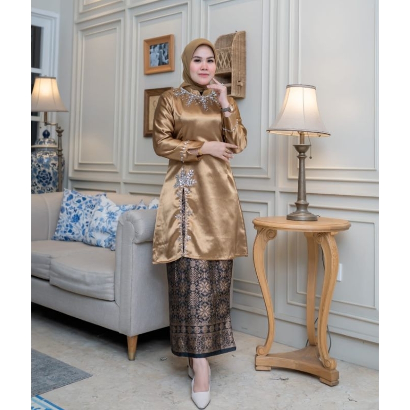 stelan kebaya tunik Aldi 2 / kebaya modern / kebaya Taffeta / kebaya terbaru / kebaya jumbo