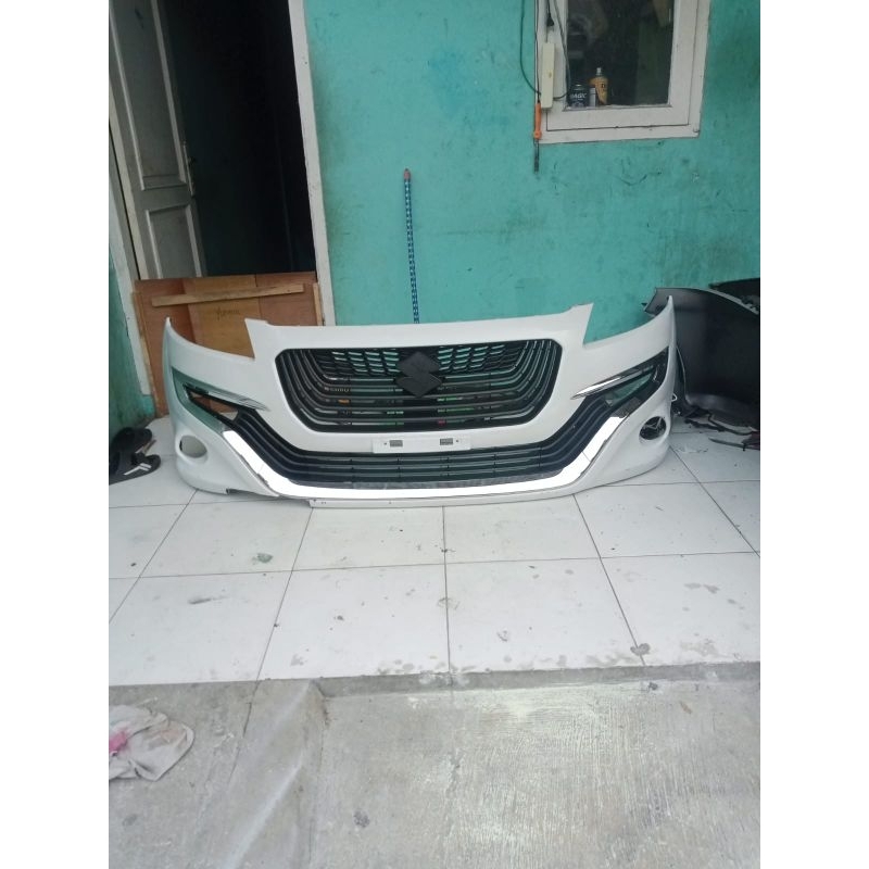 bemper depan Ertiga dreza