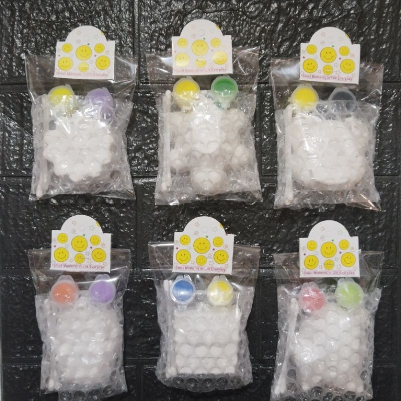 

bubble wrap pengaman patung gypsum