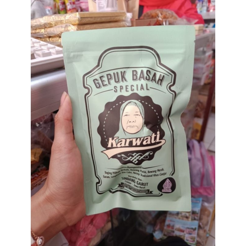 

gepuk basah special karwati 150gr | gepuk daging sapi kemasan pouch | lauk makan instant