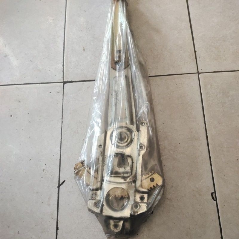 power window mitshubishi kuda