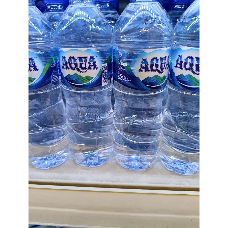 

Air Mineral Aqua 600 ml / Pcs