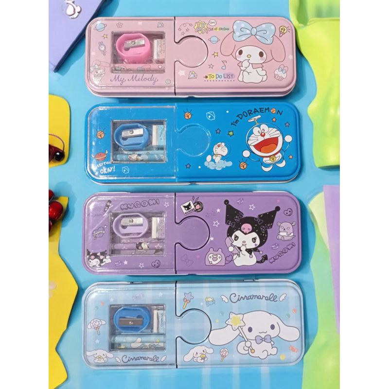 

Kotak Pensil Sanrio Bening 2 Tingkat / Kotak Pensil Sanrio / Kotak Pensil Magnet / Kotak Pensil Anak / Kotak Pensil