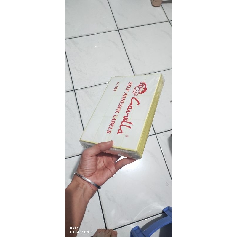 

Stiker Undangan 103 Polos