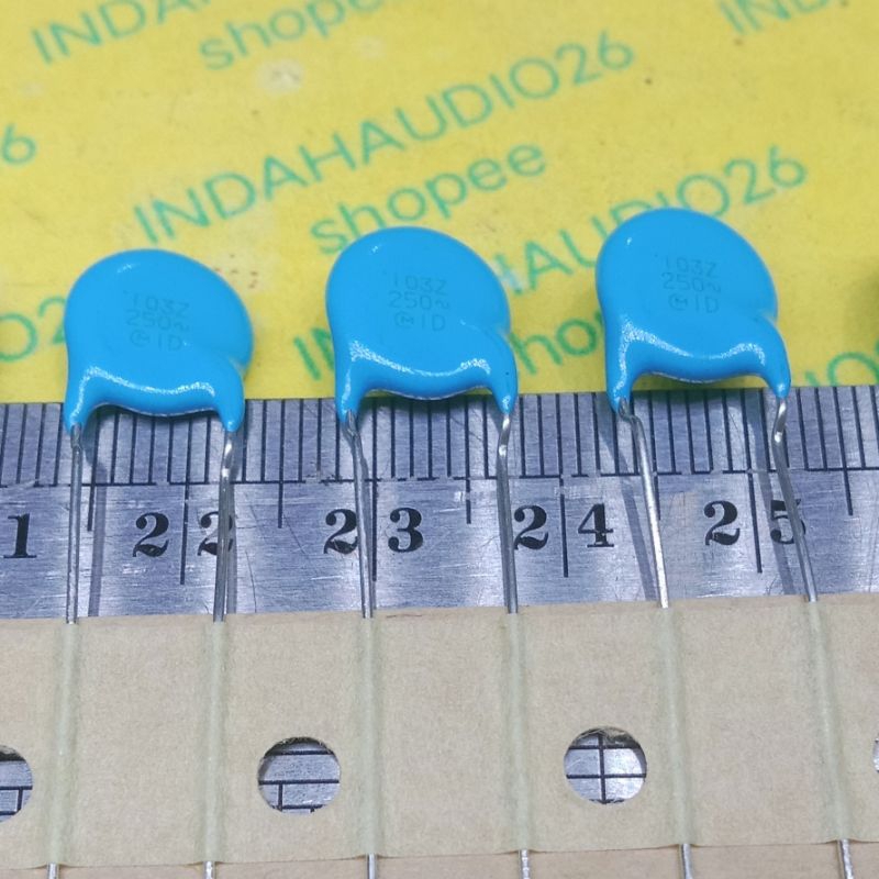 103Z 250 8mm 103 250v keramik 10n 10nf kapasitor ceramic 10 n nf biru