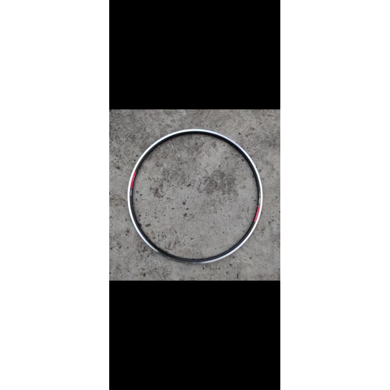 Velg 700c 32H Araya AR719