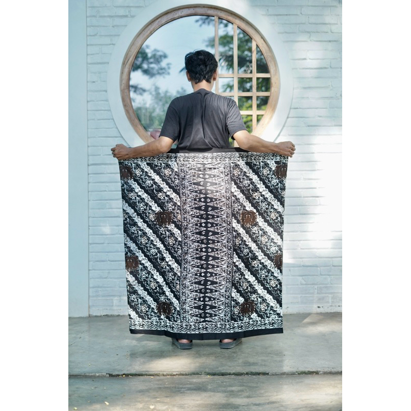 Sarung Goyor Garuda / Batik Palaikat Garuda Rayon Printing  Pria Wanita
