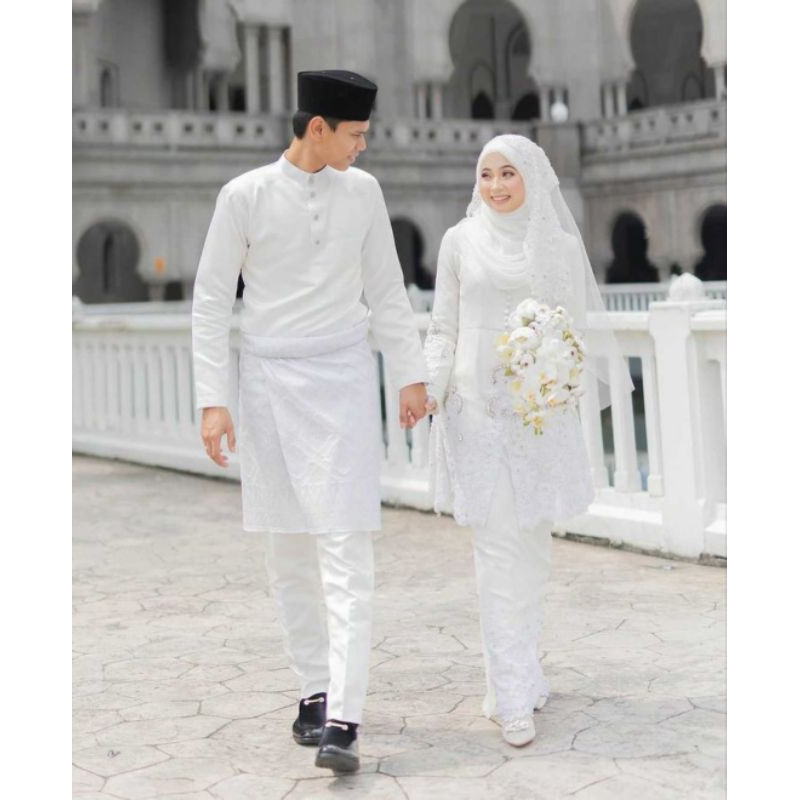 sepasang gaun akad Melayu/ pengantin Melayu/ set baju kurung/ Malaysian wedding/ baju pengantin Mala