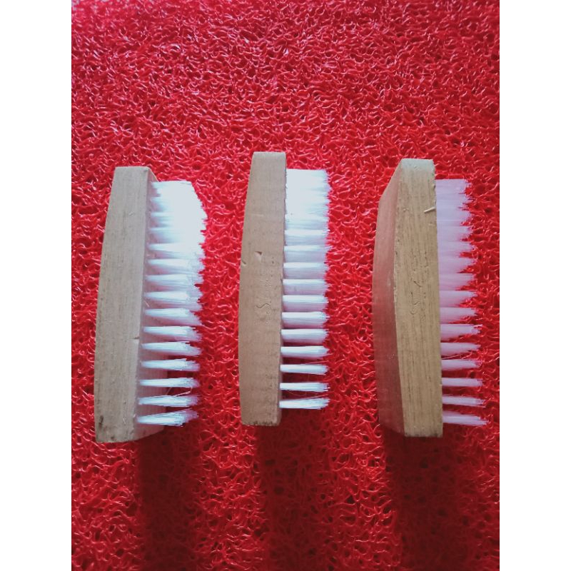 sikat kayu,sikat baju gagang kayu