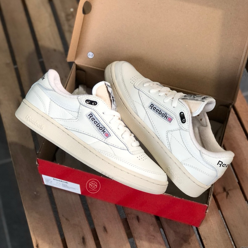 REEBOK CLASSIC CLUB C 85 VINTAGE LEATHER CHALK WHITE BLACK ORIGINAL
