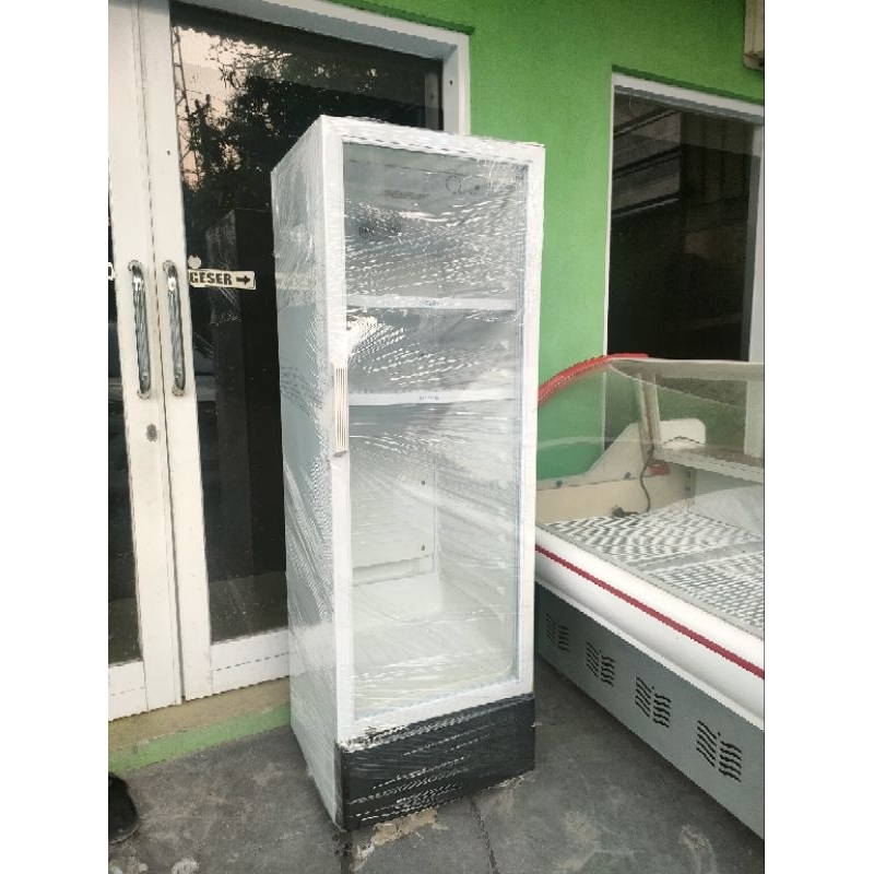 bekas bergaransi showcase 1 pintu