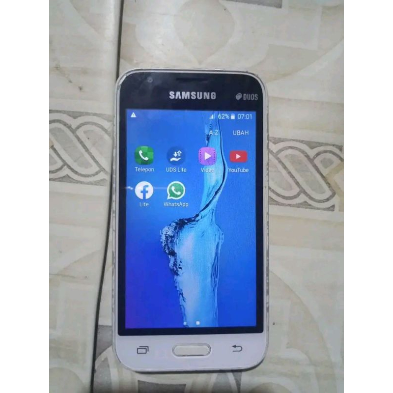 HP 100 RIBUAN JARINGAN 4 G SAMSUNG GALAXY J1 MINI SECOND// NORMAL SIAP PAKAI