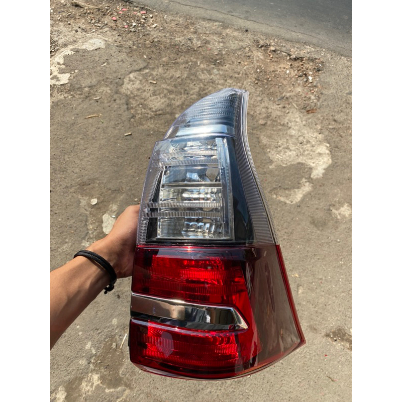 stoplamp avanza veloz tahun 2019 2020 2021 copotan lampu belakang veloz 2019 2020 2021