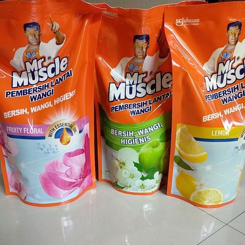 Mr Muscle Pembersih Lantai Refill 720 ml