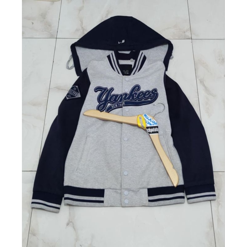 Varsity MLB Yankees original size S