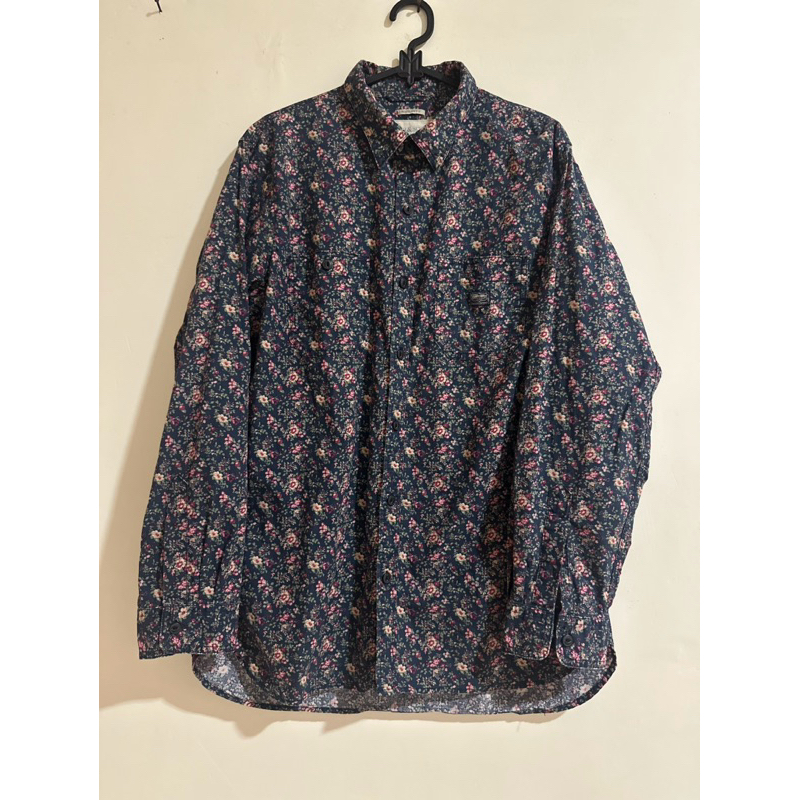 kemeja Denim & supply