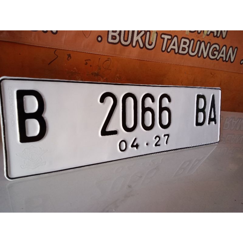 Plat nomor mobil font baru & font lam