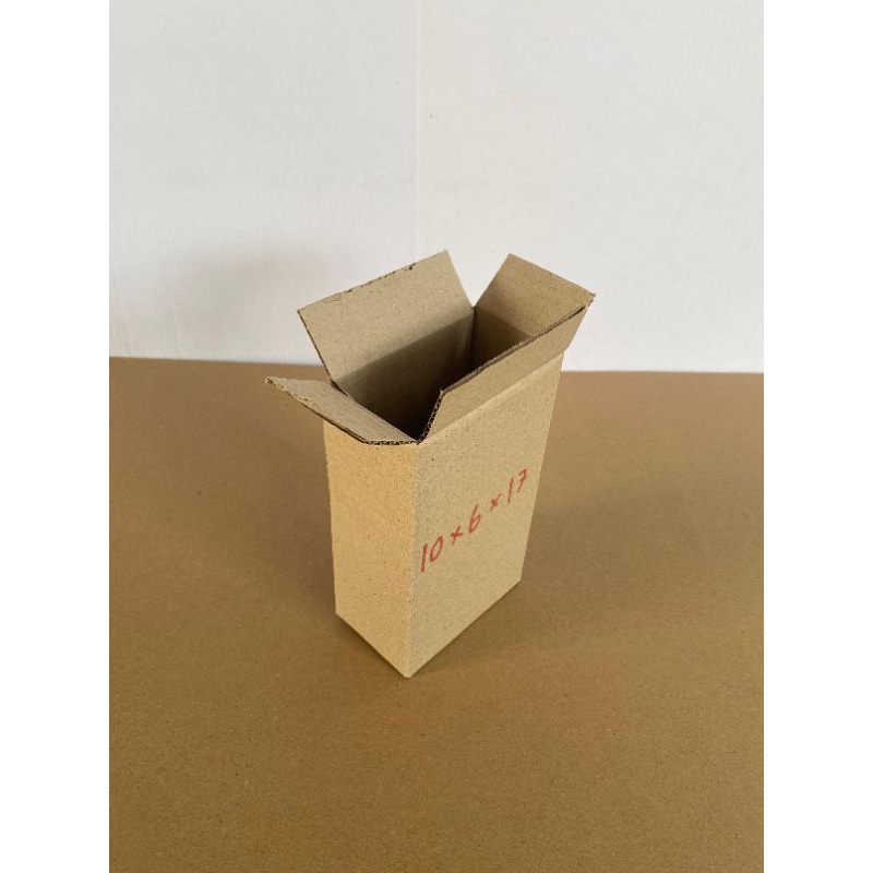 

kardus packing ukuran 10x6x17 cm