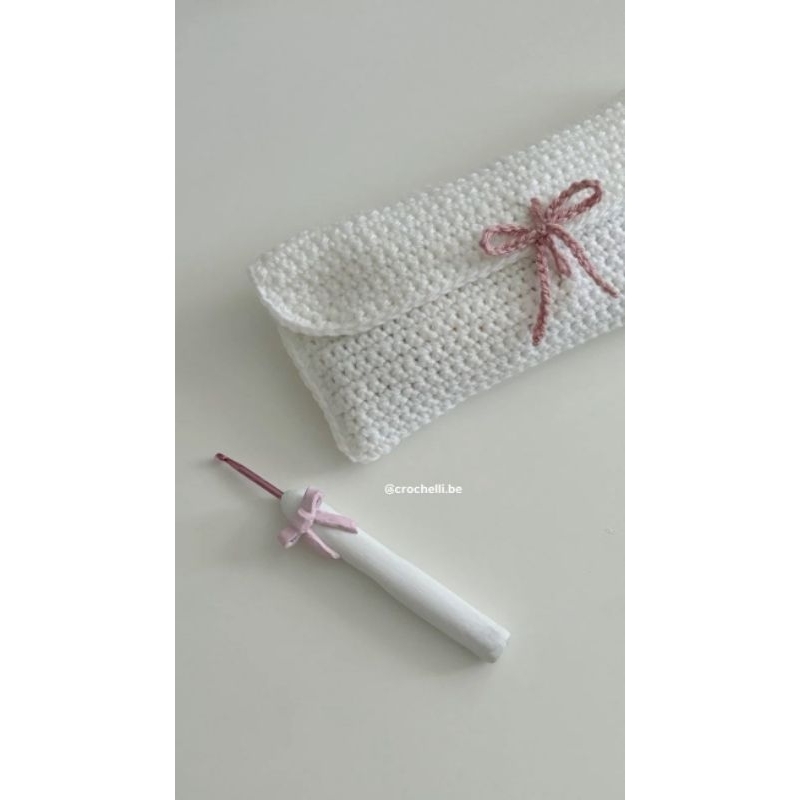 

Pencil Case by syndeisy | Flat Pencil Case