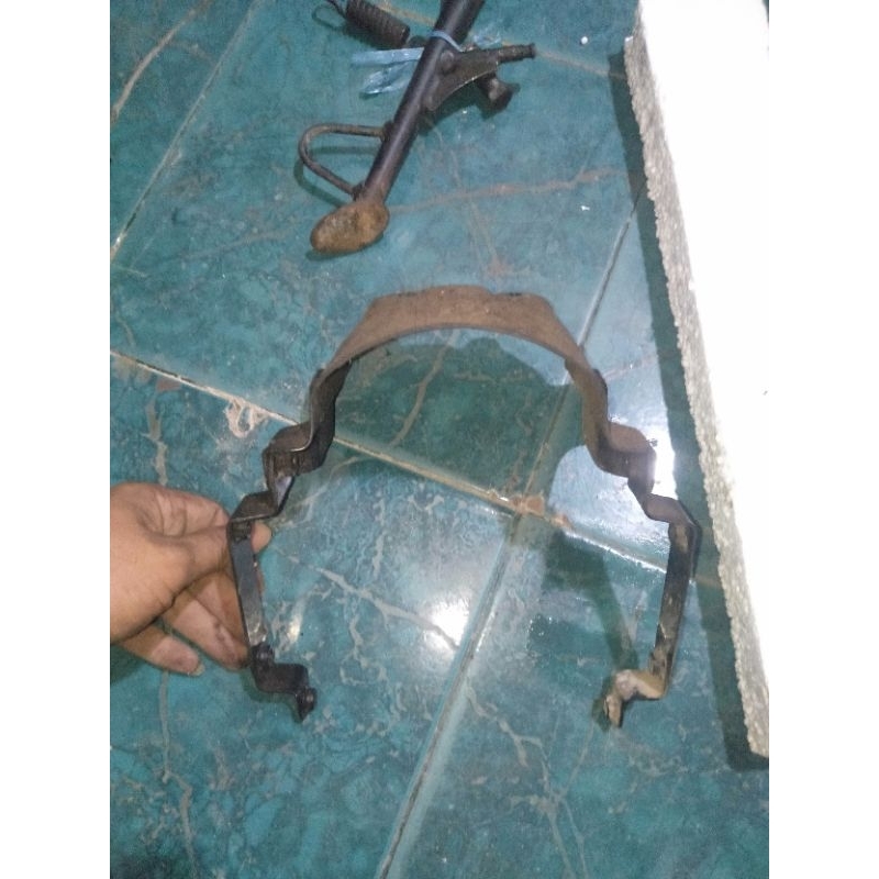 breket spakbor depan ninja 250 fi z250