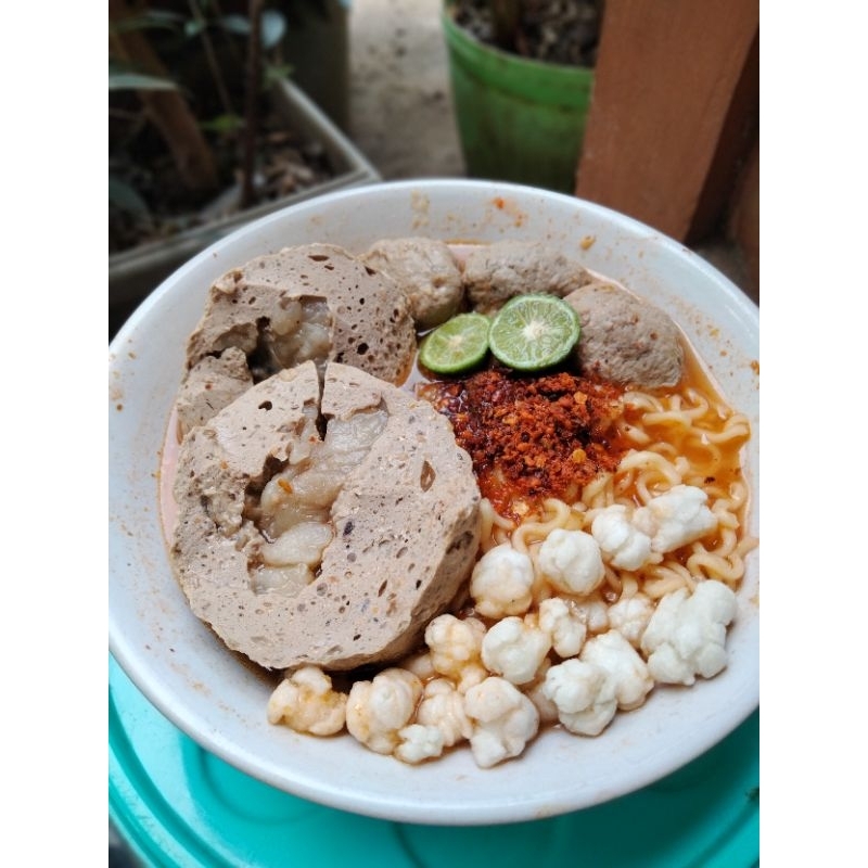 

Baso Ikan Sinar Bahari Paket Mie Jumbo Tetelan
