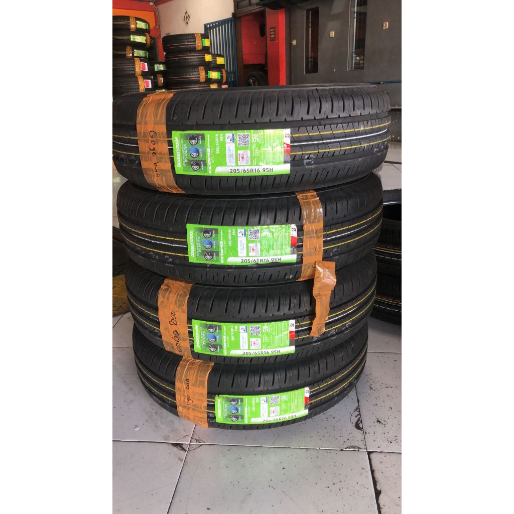 Ban Mobil Bridgestone Ecopia EP300  205/65/16 Innova Reborn 205/65 R16 205 65 16 ENLITEN
