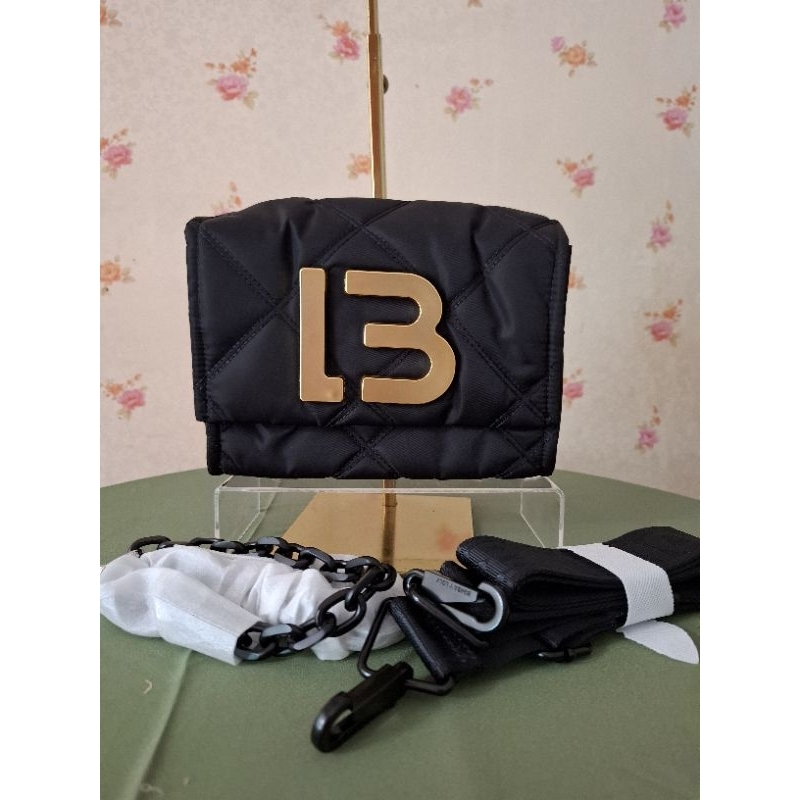 Preloved BYL flap black gold