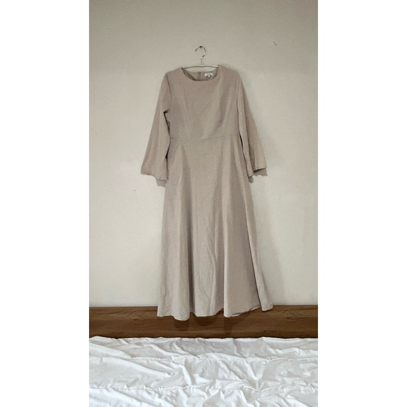 Zalia Basic Dress (preloved)