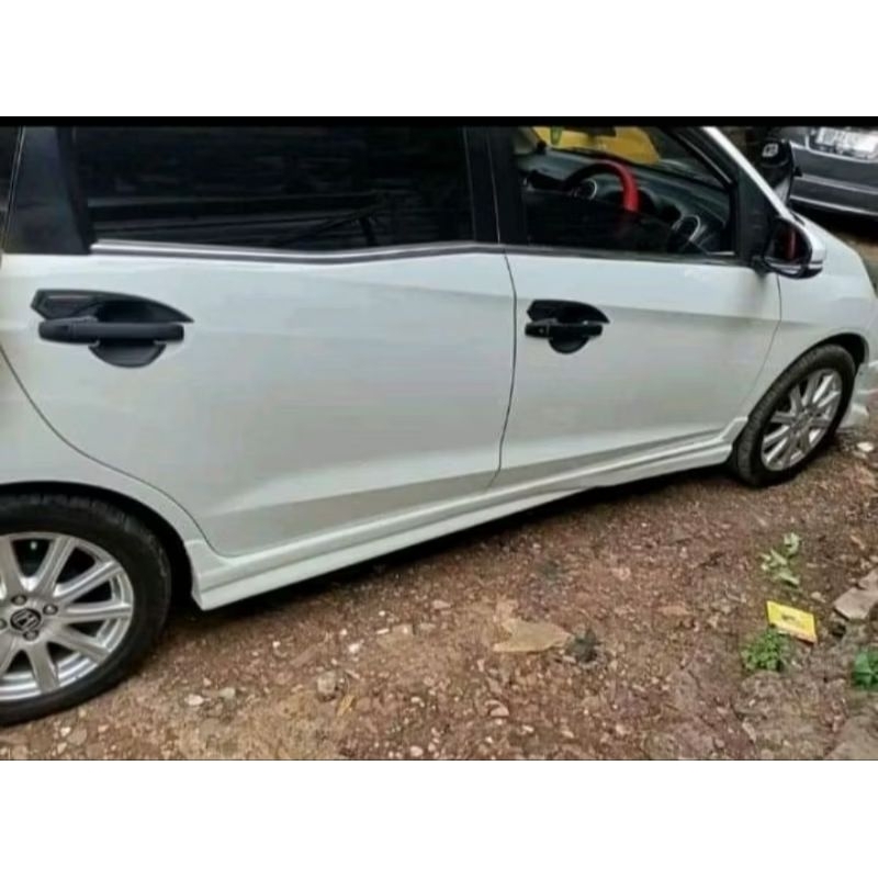 Side Skirt Mobilio Type RS/E/S