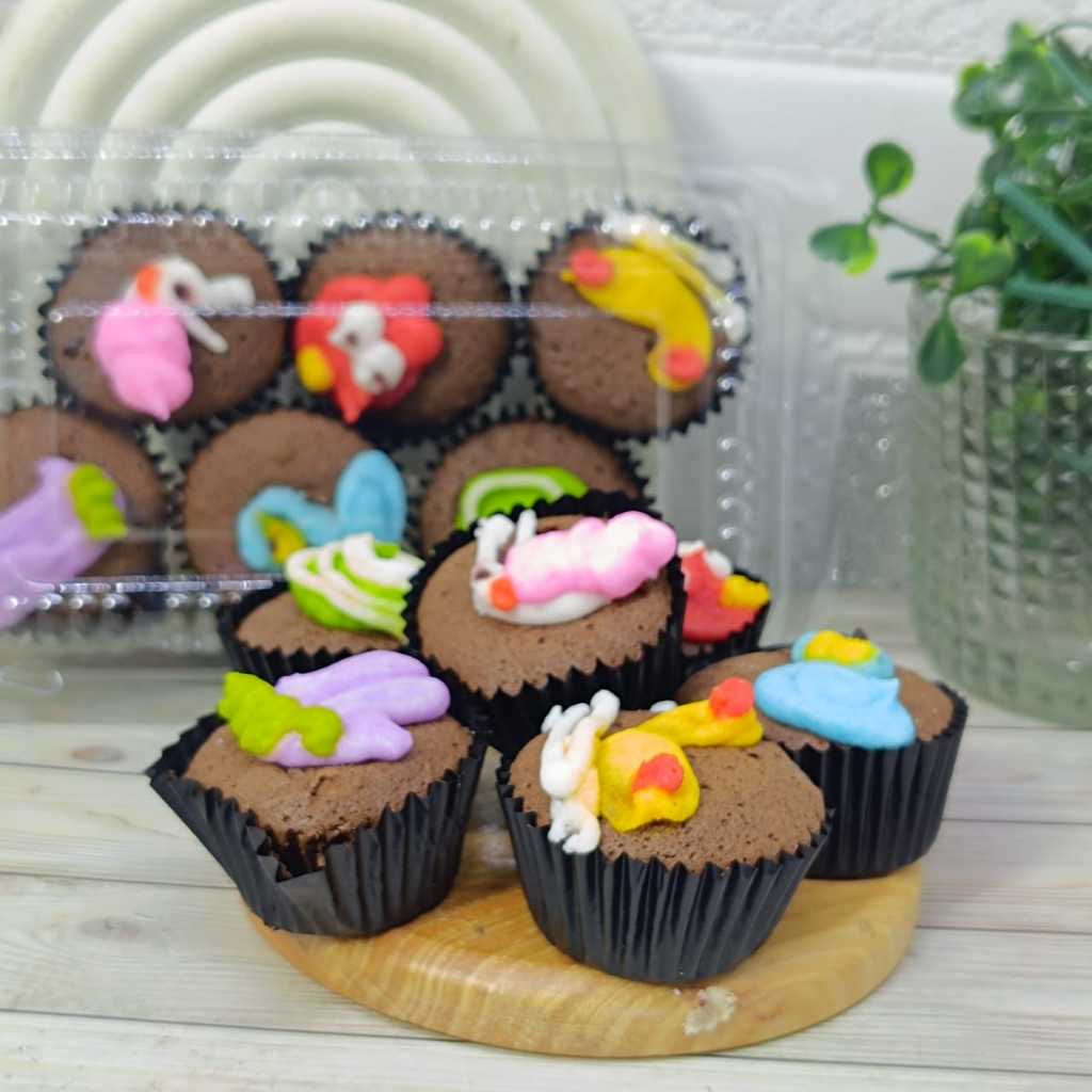 

BRONIES HIAS | BROWNIES KERING | BRONIES KARAKTER